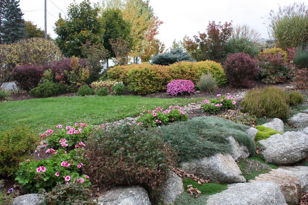 Evangeline Inn & Motel Grand pré Dış mekan fotoğraf