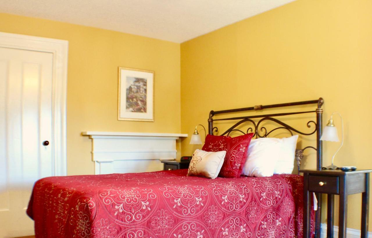 Evangeline Inn & Motel Grand pré Dış mekan fotoğraf