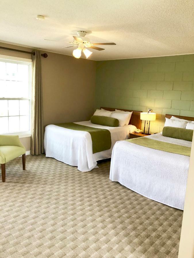 Evangeline Inn & Motel Grand pré Dış mekan fotoğraf